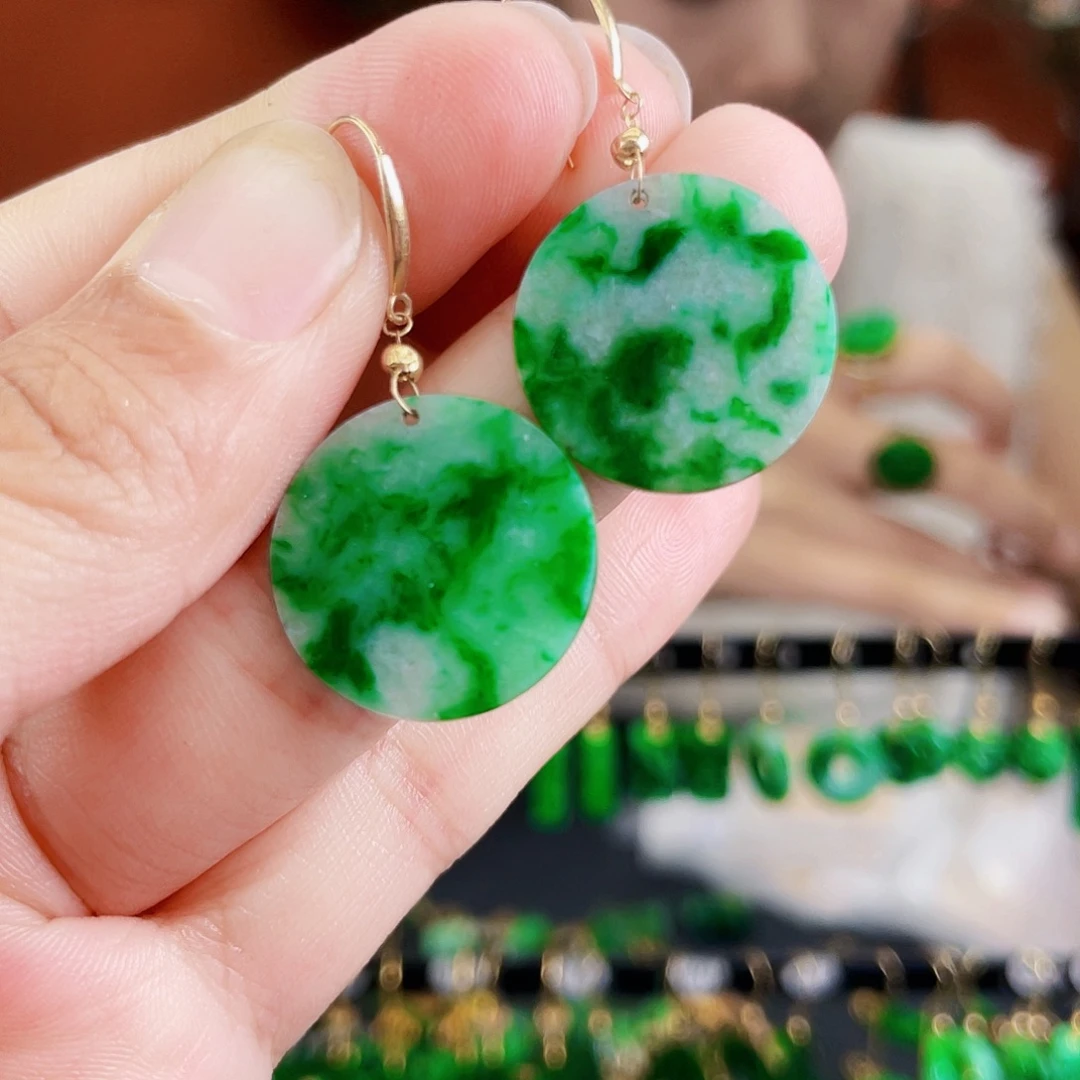 翡翠18K金镶嵌耳饰