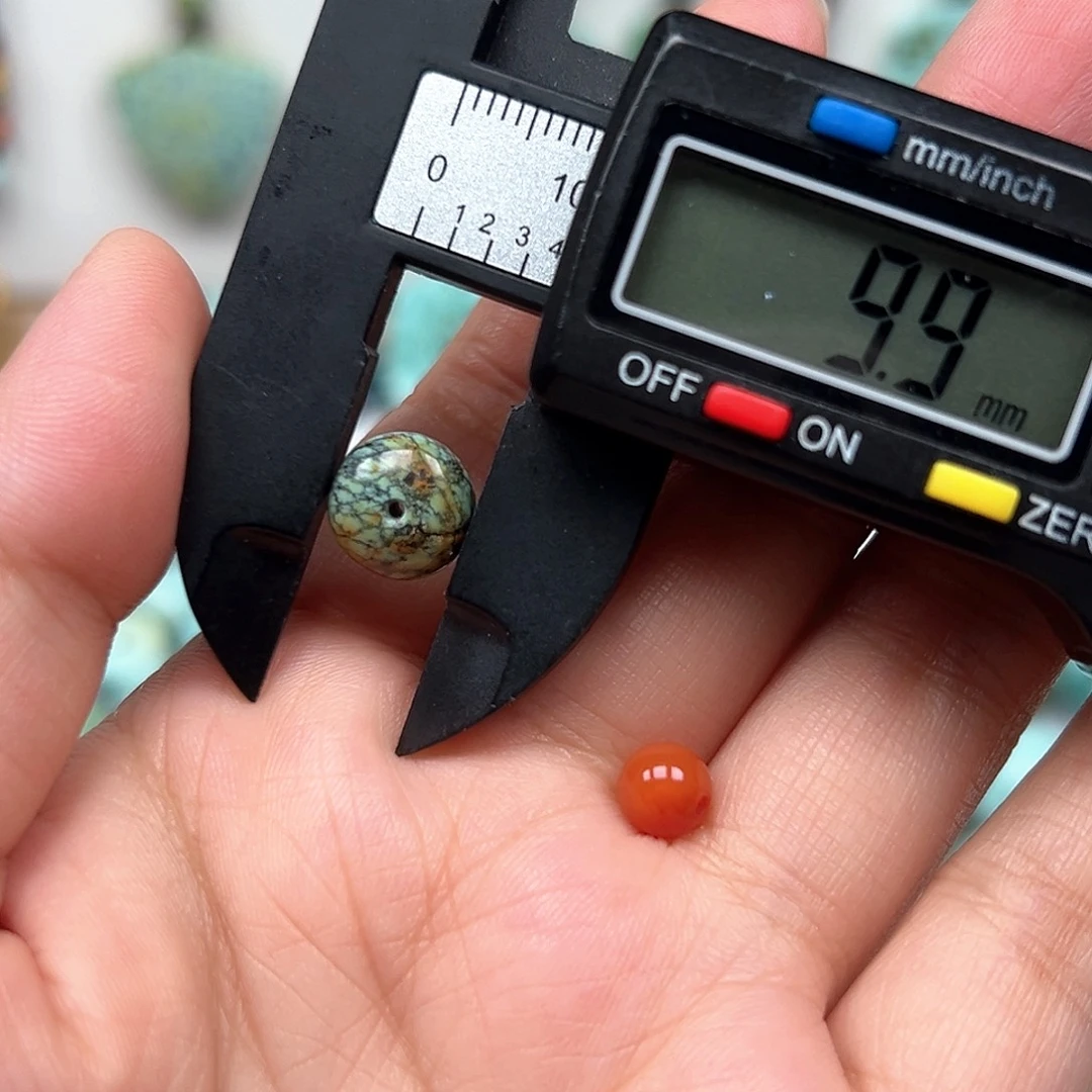 未镶嵌南红玛瑙珠宝奇石