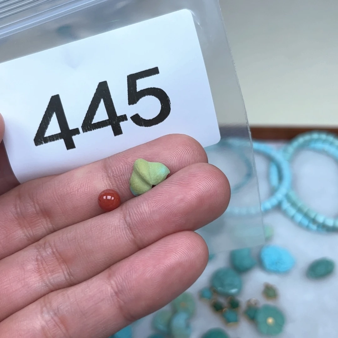 南红玛瑙未镶嵌珠宝奇石