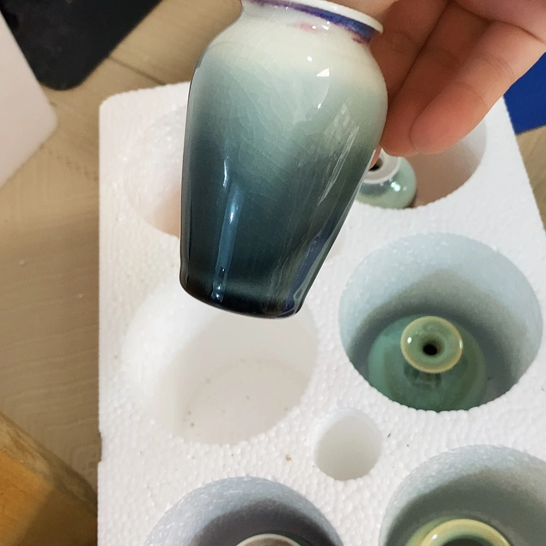 摆件d****3巴掌大不插花景德镇高温陶瓷小花器