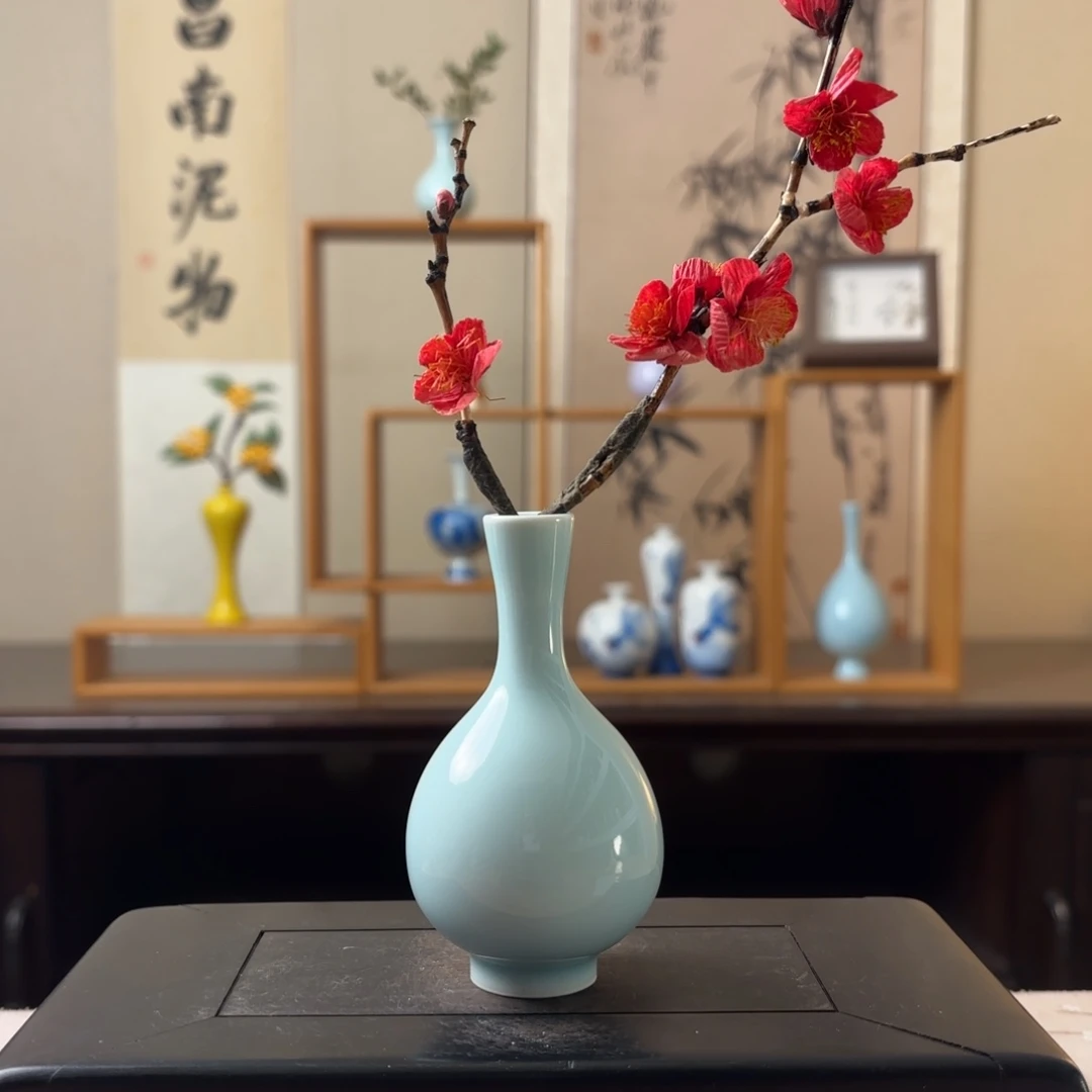 摆件美好的一天从一杯奶茶开始