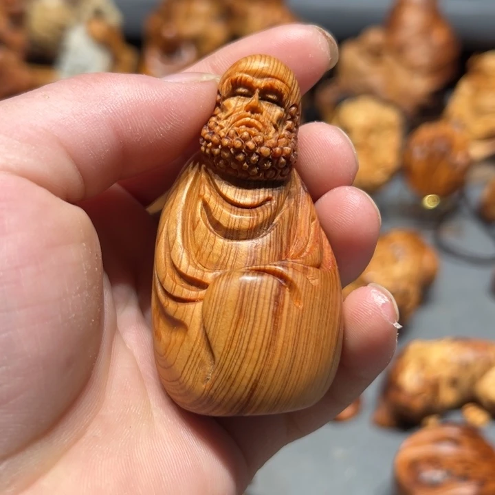 柏木（崖柏）点点关注