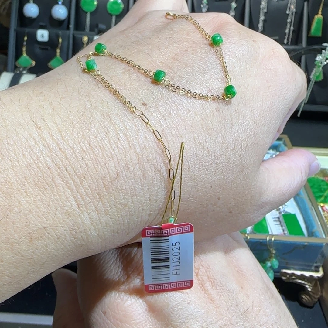 翡翠18K金镶嵌颈饰手链