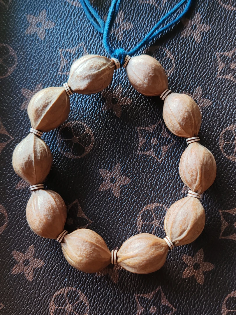 19*24MM系列梅林老树铁核原生态三花鲨鱼背橄榄核素串