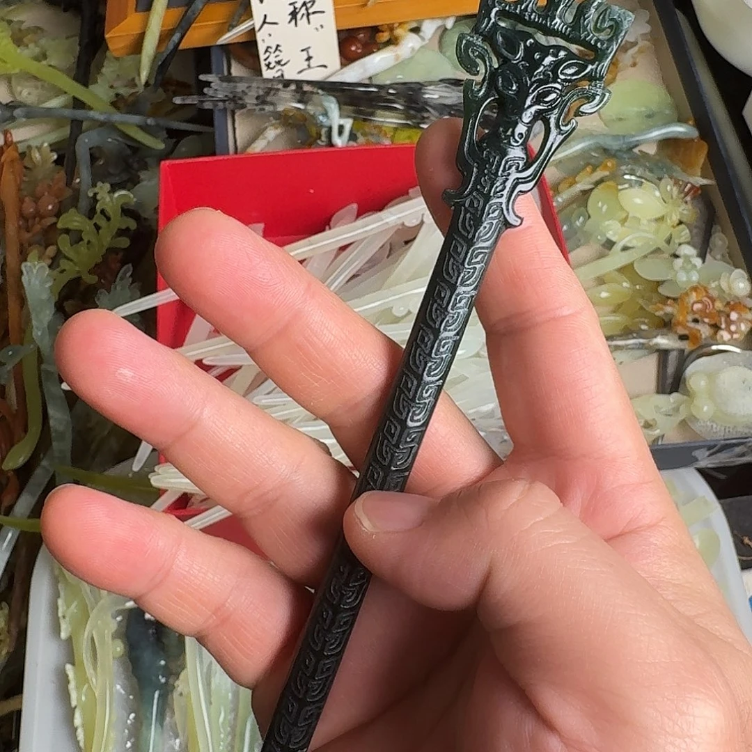 蛇纹石玉未镶嵌发饰