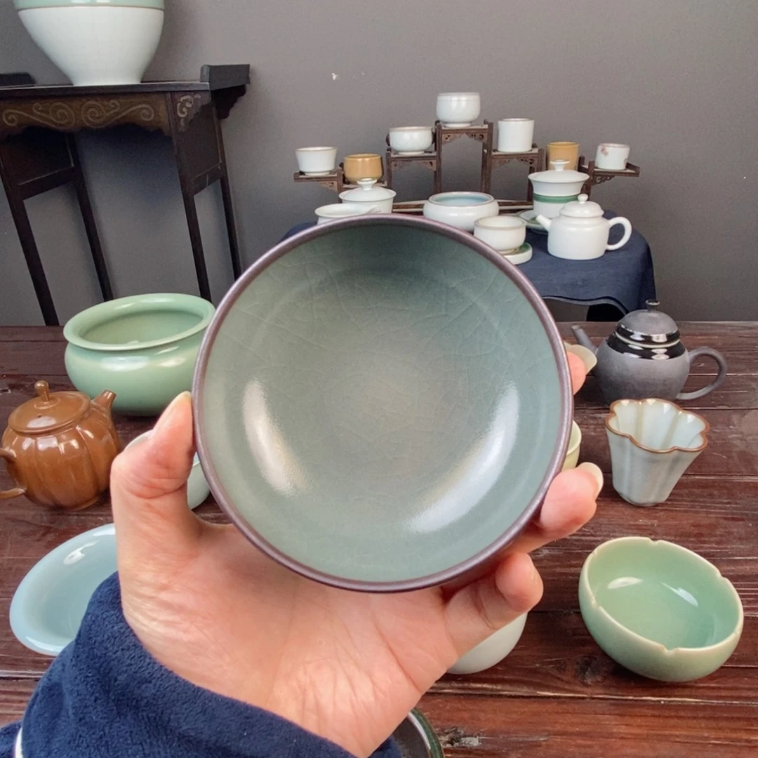 黑胎梅子青芒口杯 开片