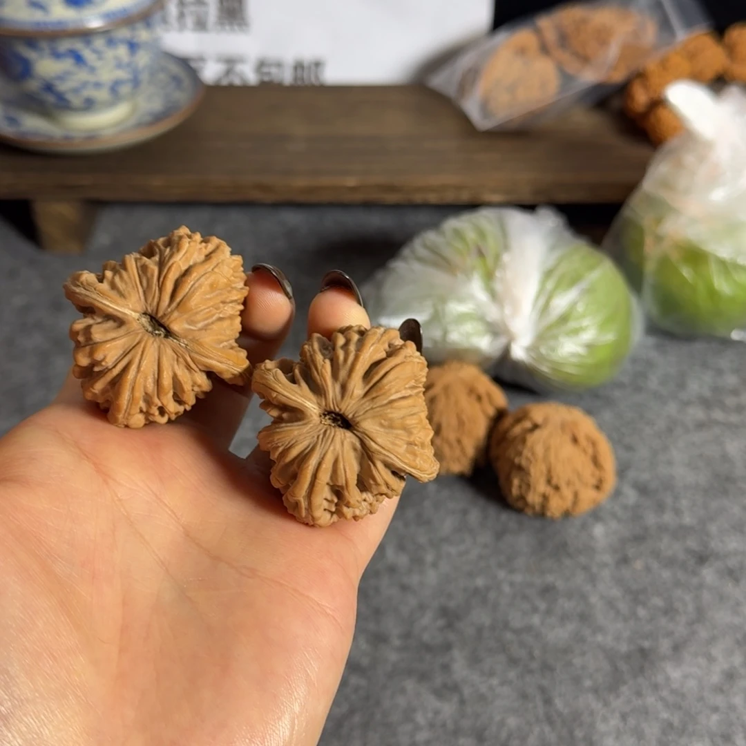 全品42.543白茬四座楼山地果