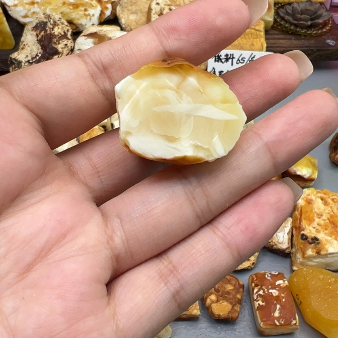 爆***腿未镶嵌定制琥珀蜜蜡