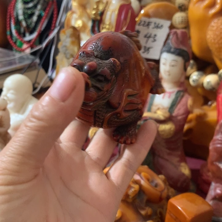 石材摆件等各种形式进行