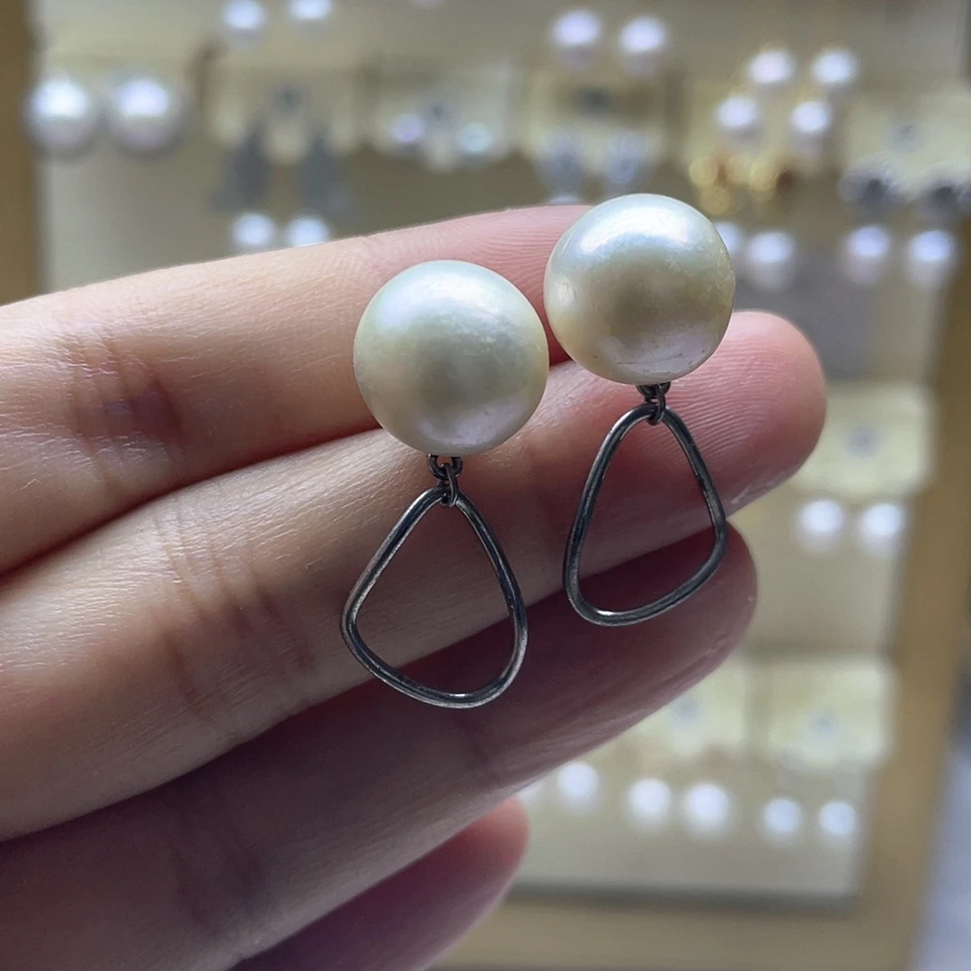 银S925镶嵌耳饰淡水珍珠