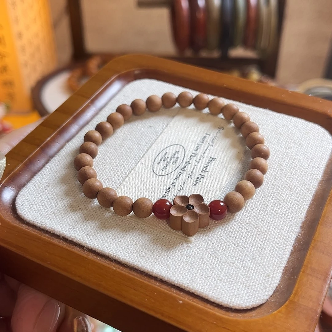 木质檀木手串女生