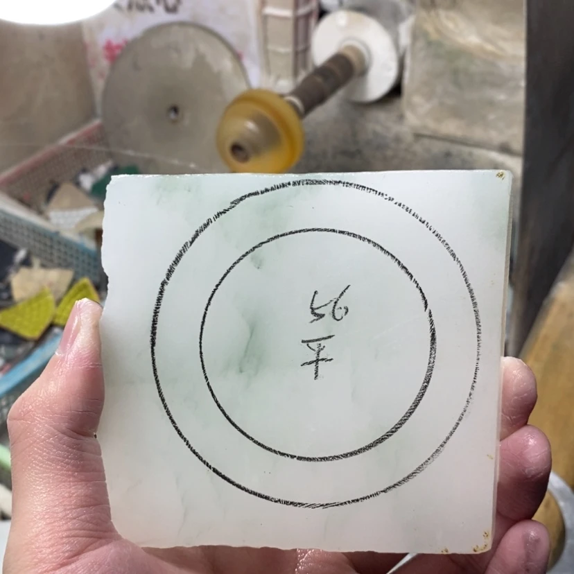 【闪购商品】石英质玉（天山翠）手镯未镶嵌肆****里定制手镯