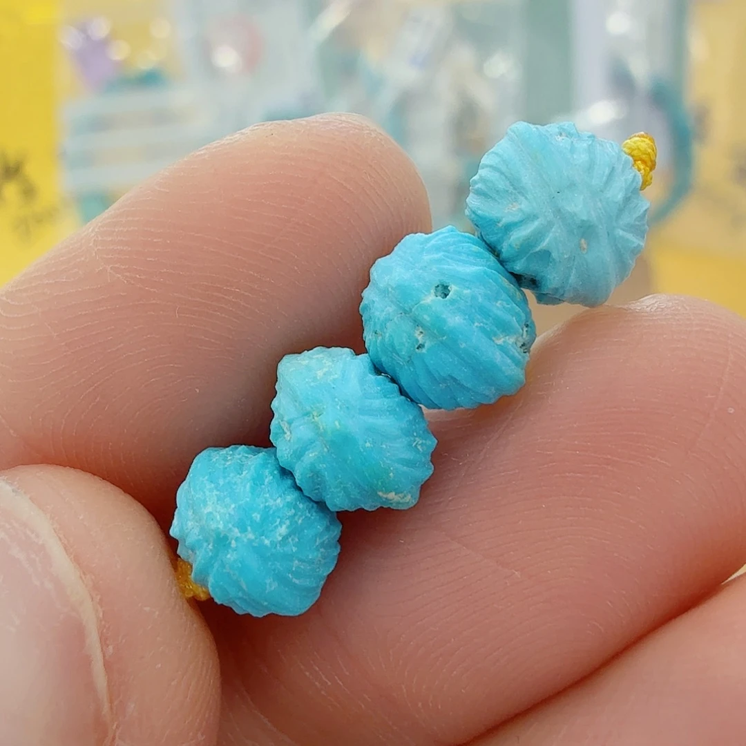 南红玛瑙未镶嵌珠宝奇石