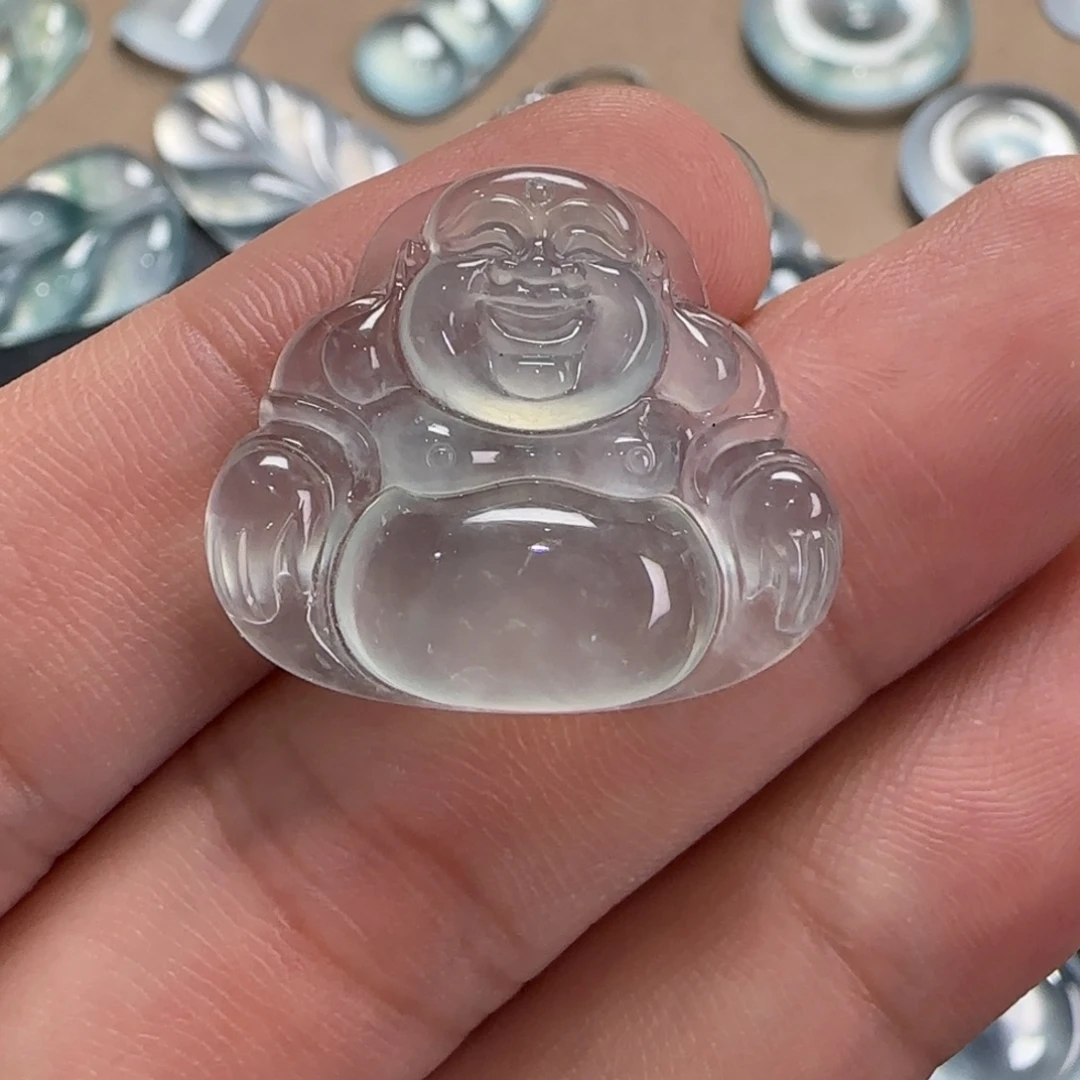 翡翠未镶嵌颈饰