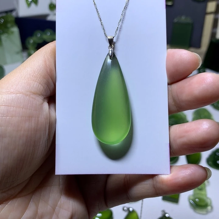 岫玉银S925镶嵌颈饰吊坠