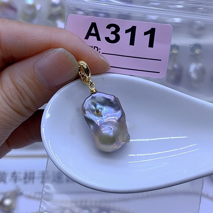 颈饰未镶嵌淡水珍珠