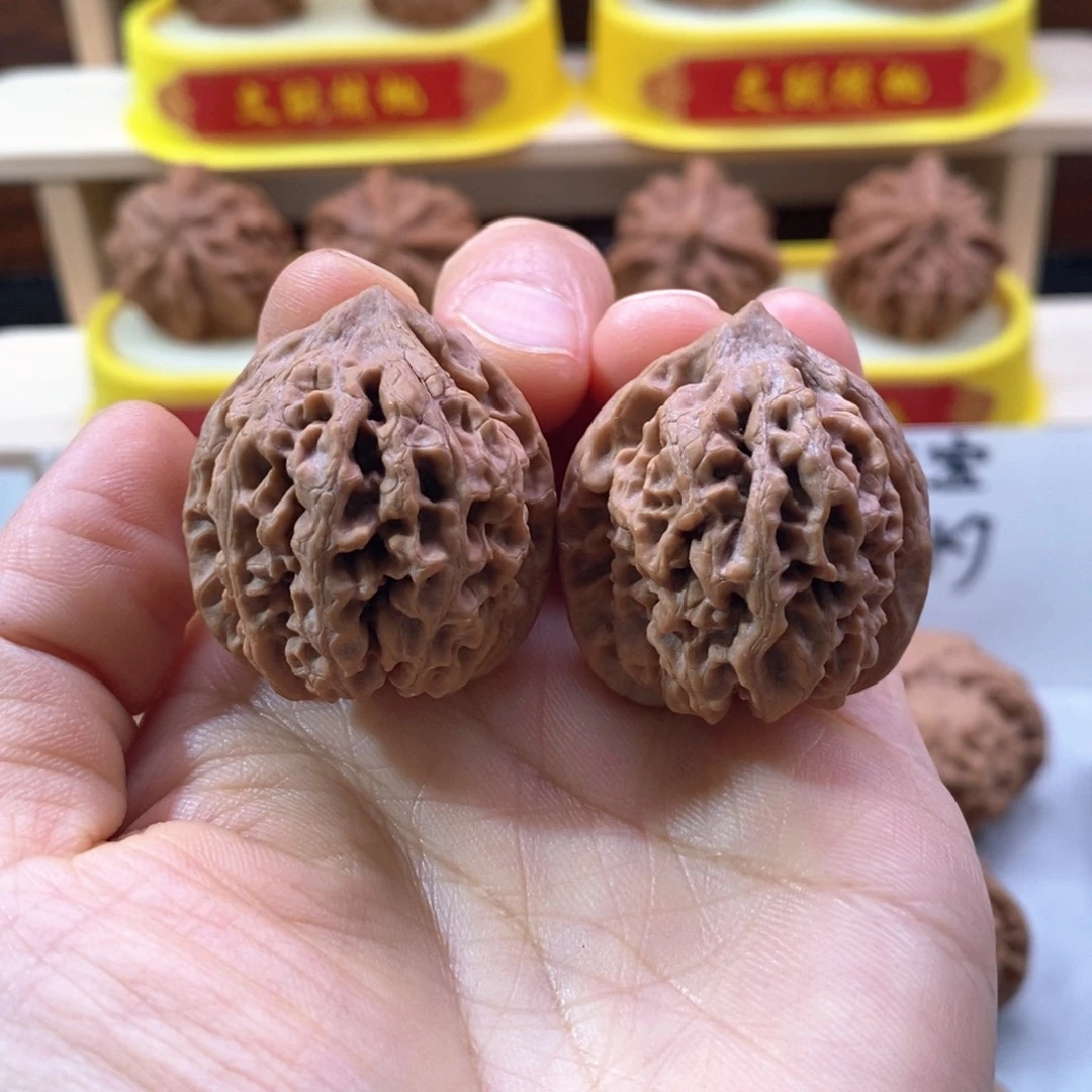 文玩核桃吊坠32太行龙纹全品