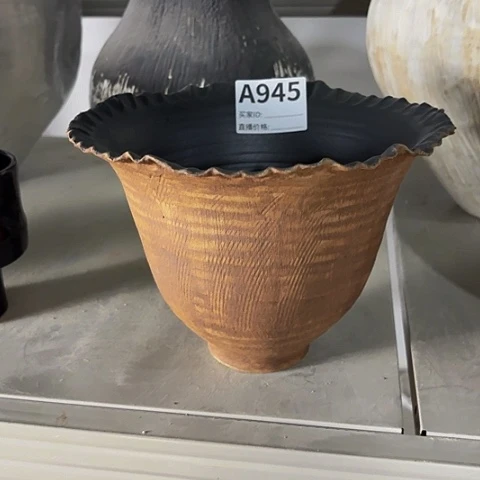 陶瓷奕*哇塞小珑福利花瓶A945