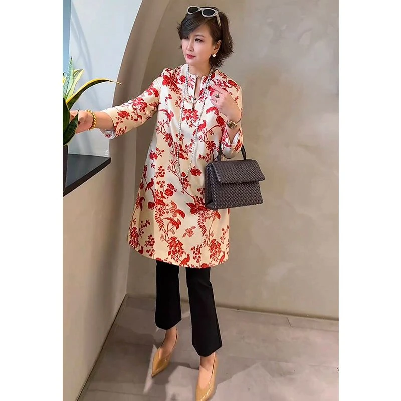 欧洲站2025春季新款时尚百搭减龄中长款圆领正肩精致圆领上衣女