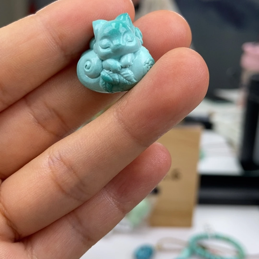 未镶嵌绿松石珠宝奇石