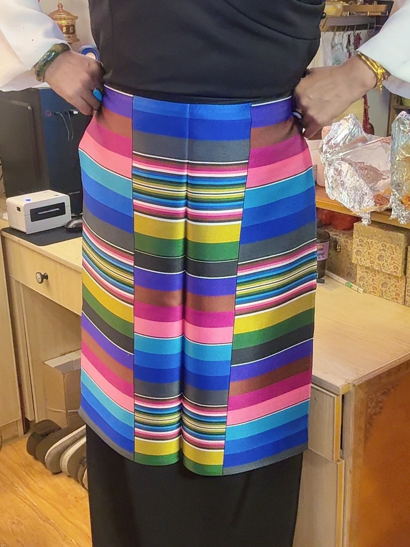 新年福利彩色帮典围腰