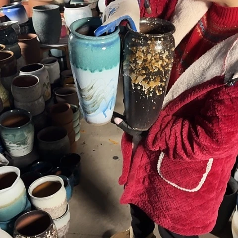 口13高31瑕疵盆子。