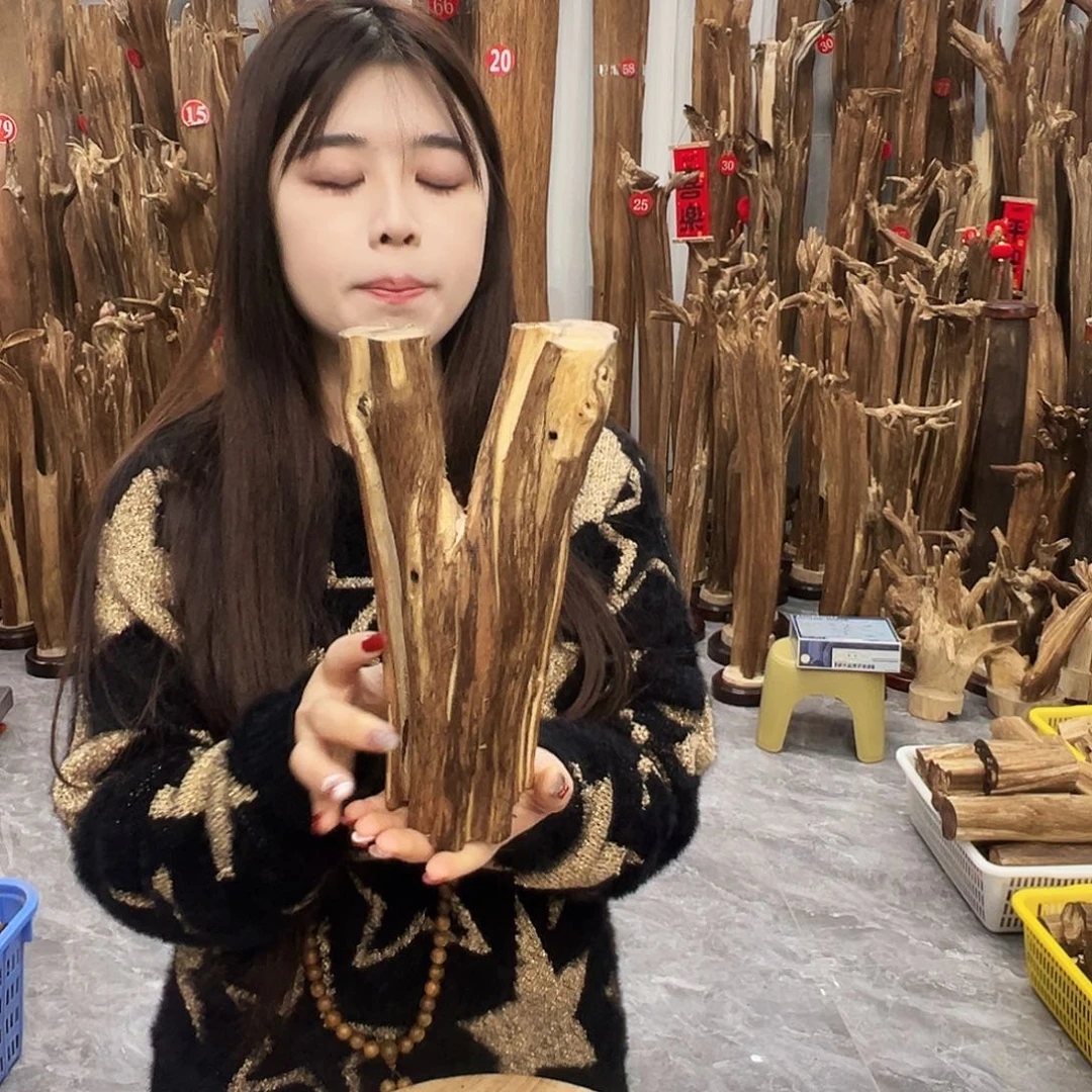 沉香摆件沉香原料摆件