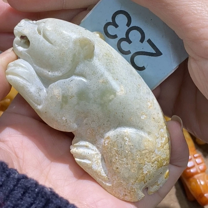 未镶嵌和田玉挂件