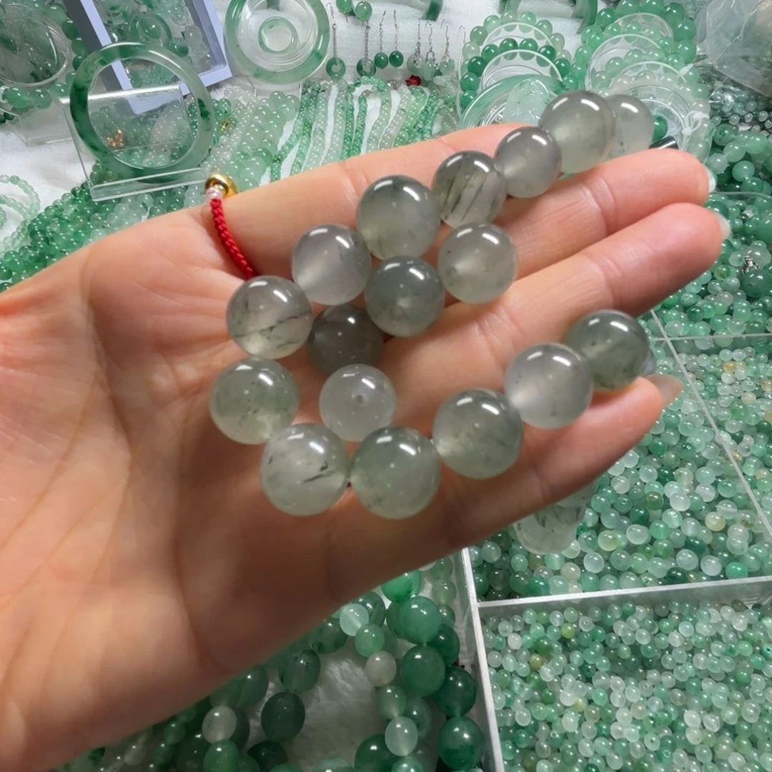 颈饰合金石英质玉（非洲翠）卡12冰乌鸡珠30元一颗