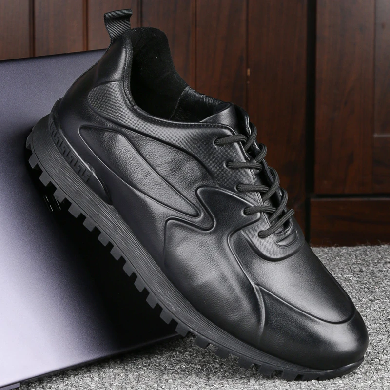 真皮运动鞋男全牛皮2025新款春秋男鞋防滑轻便休闲鞋男软底跑步鞋