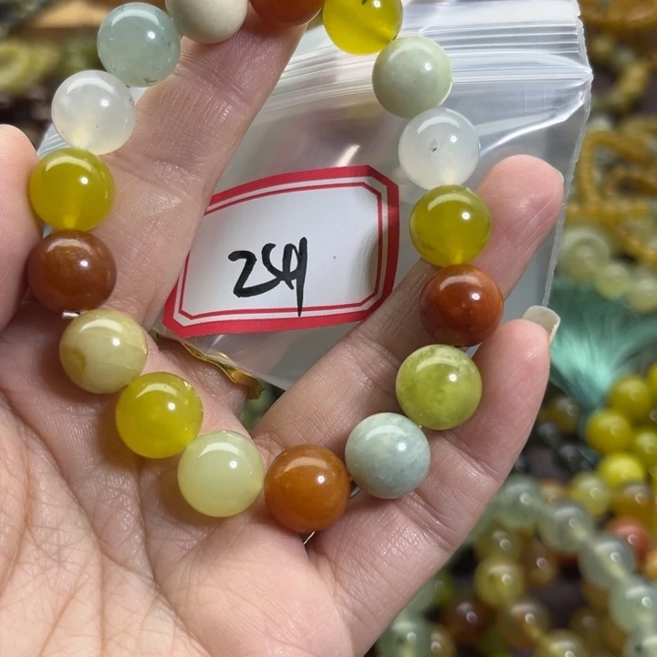 未镶嵌蛇纹石玉手链