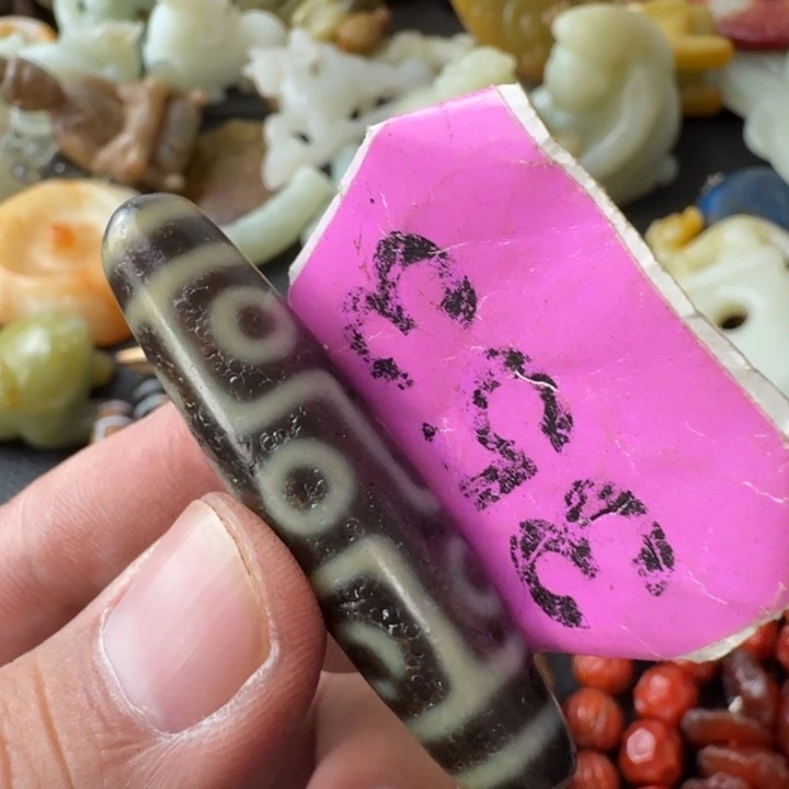 未镶嵌颈饰玛瑙/玉髓