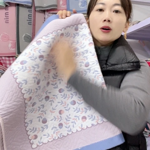 棉特价蓝色果实累累