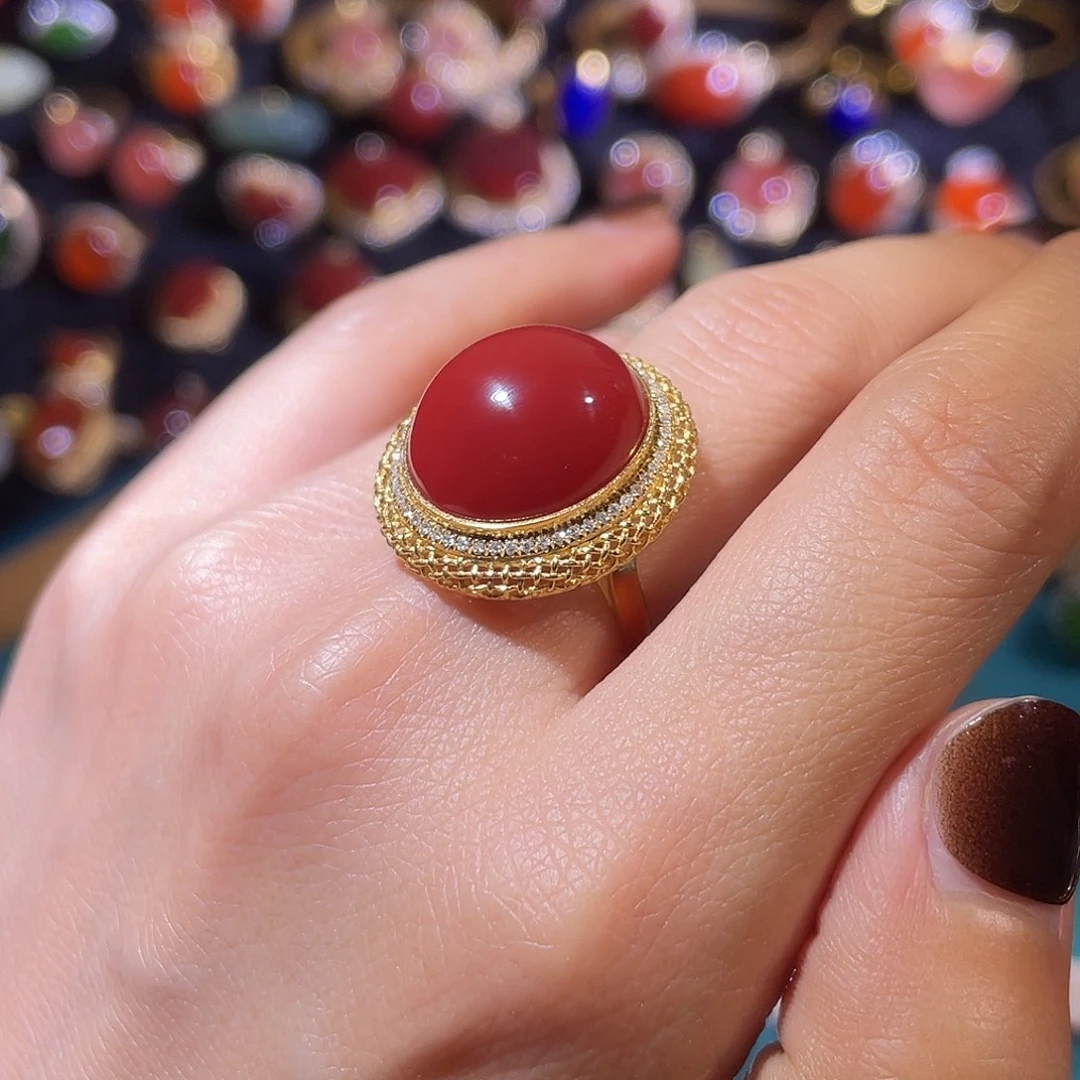 南红玛瑙18K金镶嵌戒指