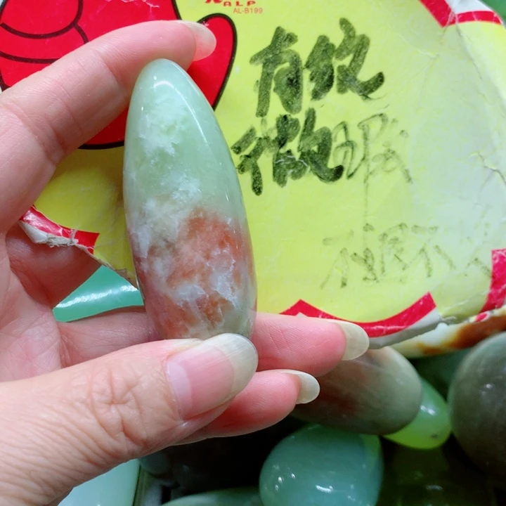 喜***雪蛇纹石玉未镶嵌手把件