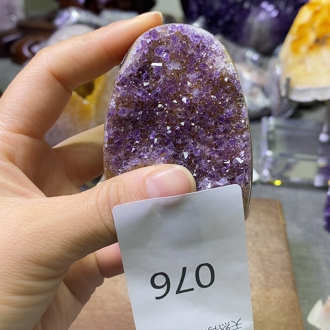 紫晶大型摆件（非配饰）未镶嵌