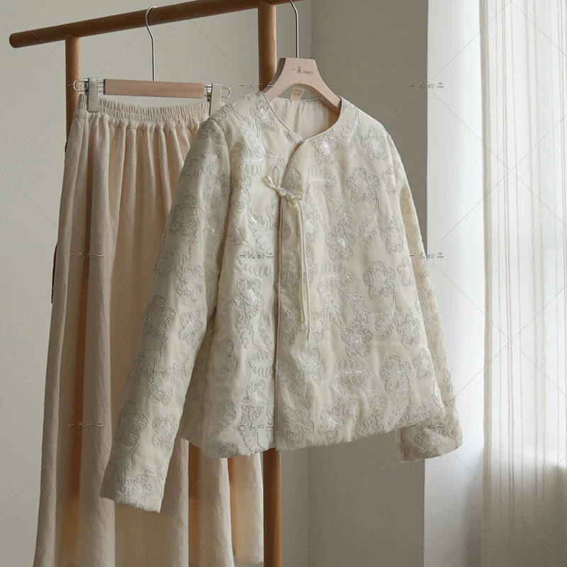 5434《茹月》中长款羽绒服宽松型厚款手工花重工冬季绣花外套