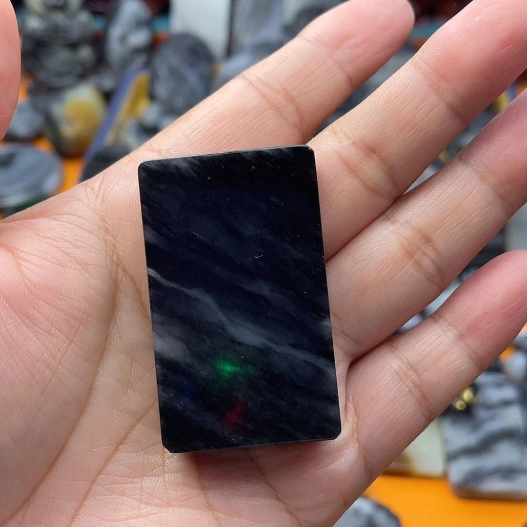 罗***晟项链未镶嵌和田玉