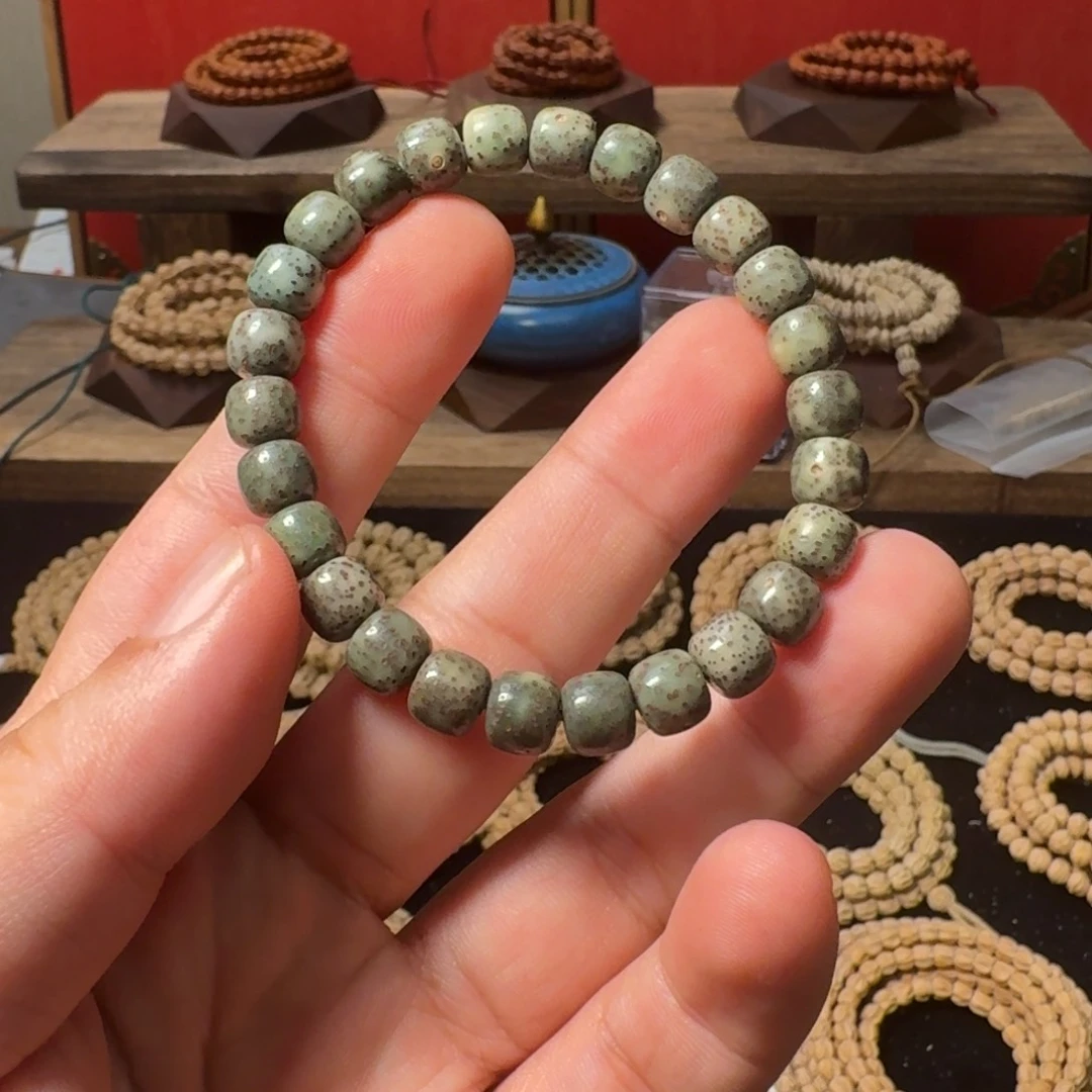 柏香籽/百香籽吊坠王*俊