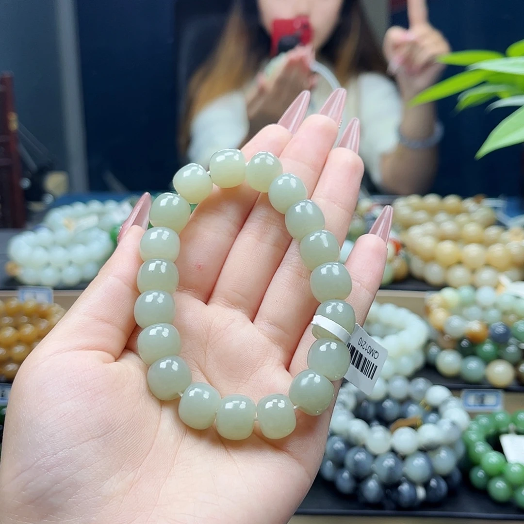 未镶嵌手链和田玉