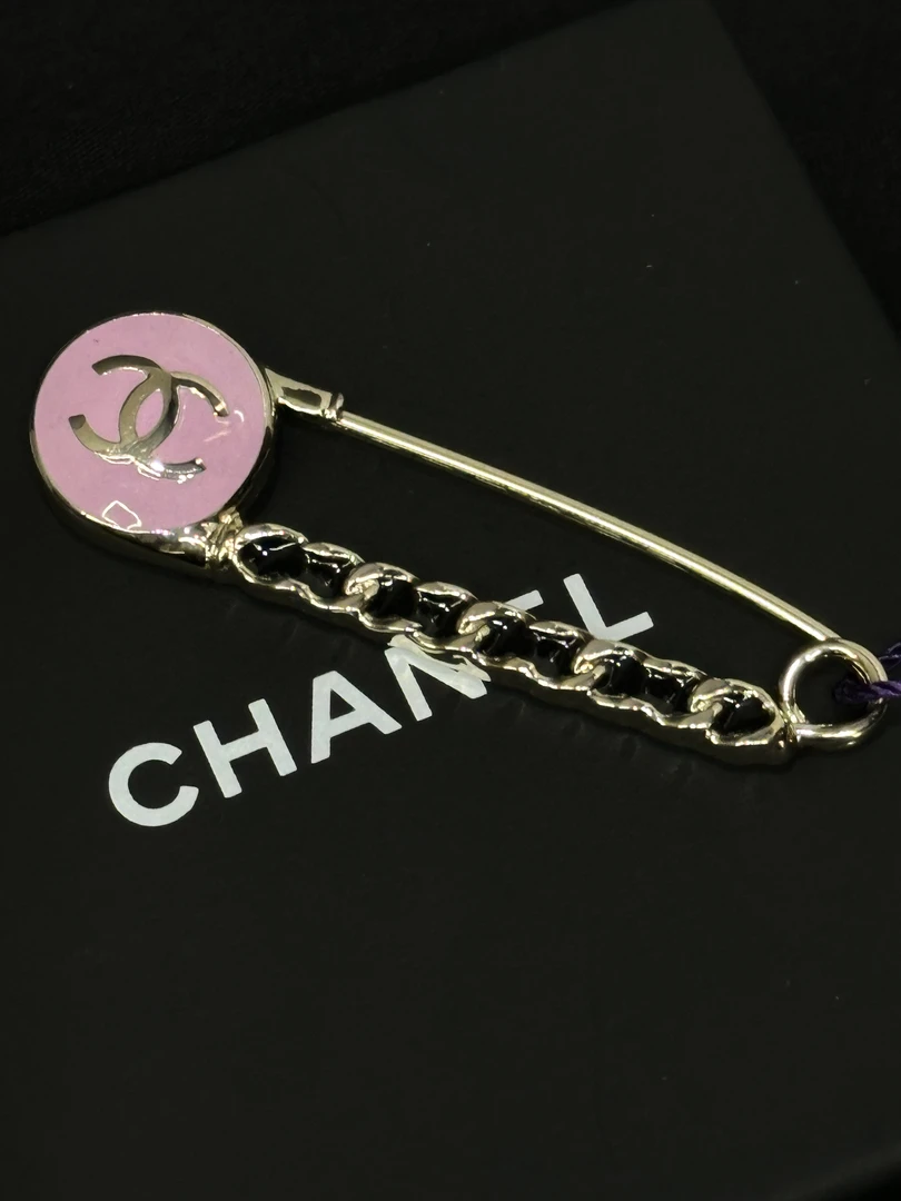 99新 Chanel/香奈儿 24A别针珐琅胸针/JJ5022604