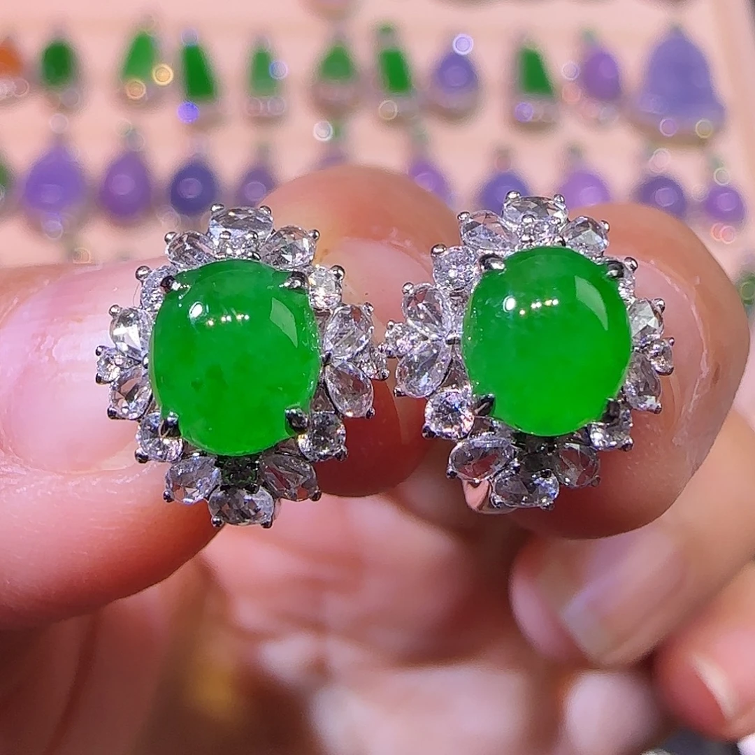 翡翠18K金镶嵌耳环