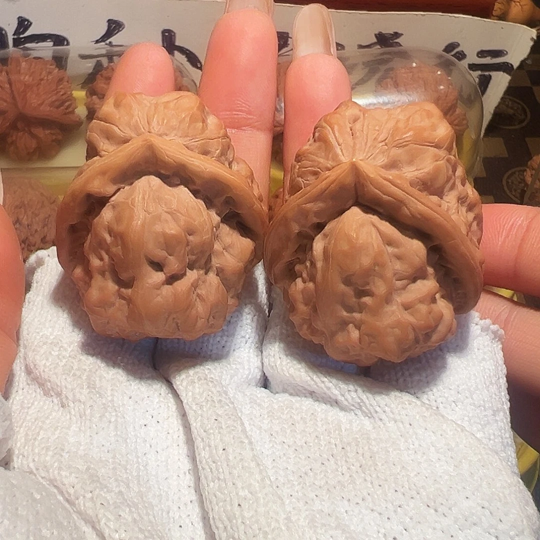 吊坠文玩核桃蛤蟆头异形佛龛