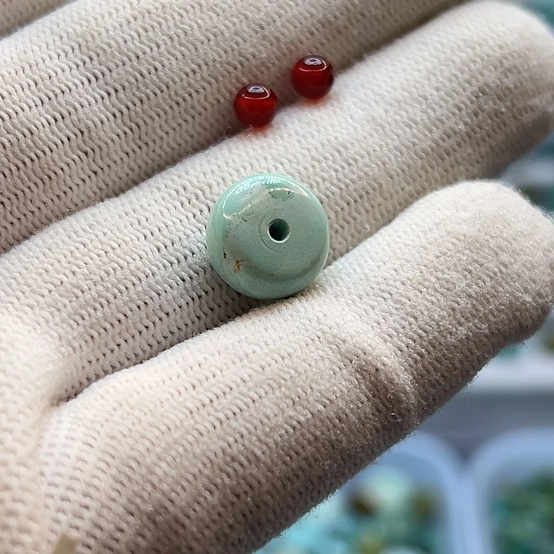 被****南红玛瑙未镶嵌配饰