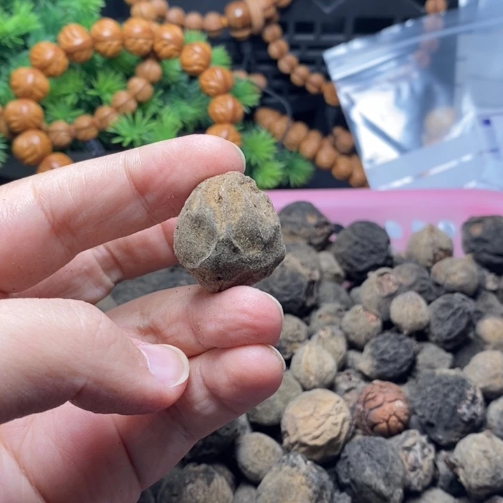 桃核手串军*20颗桃枭