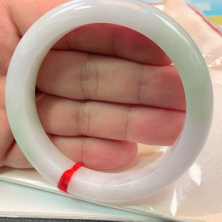 翡翠手镯未镶嵌0372号