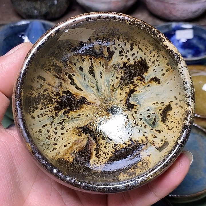 茶盏8.7近距离健健康康