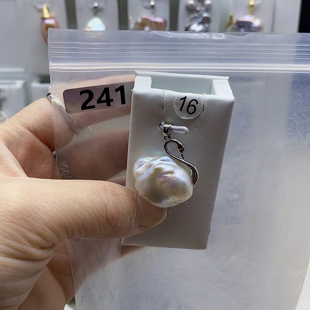 颈饰合金淡水珍珠