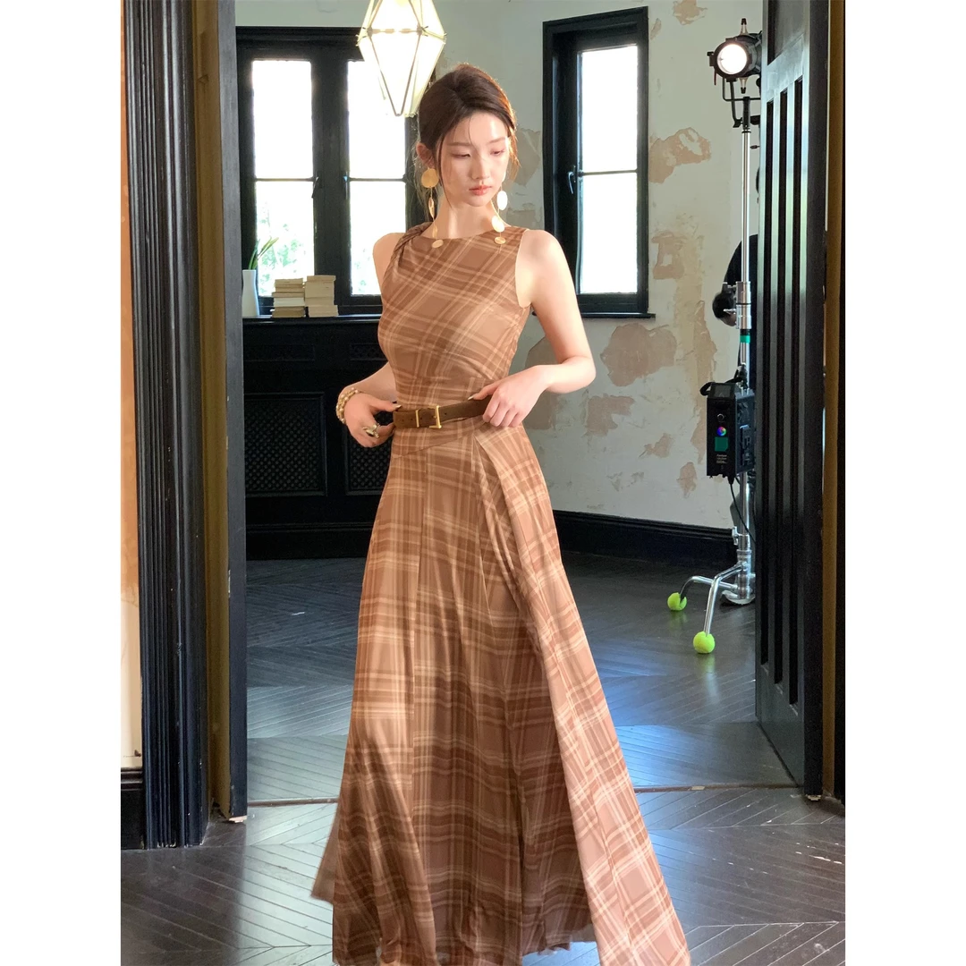 法式复古无袖扭结大摆连衣裙设计感收腰长裙