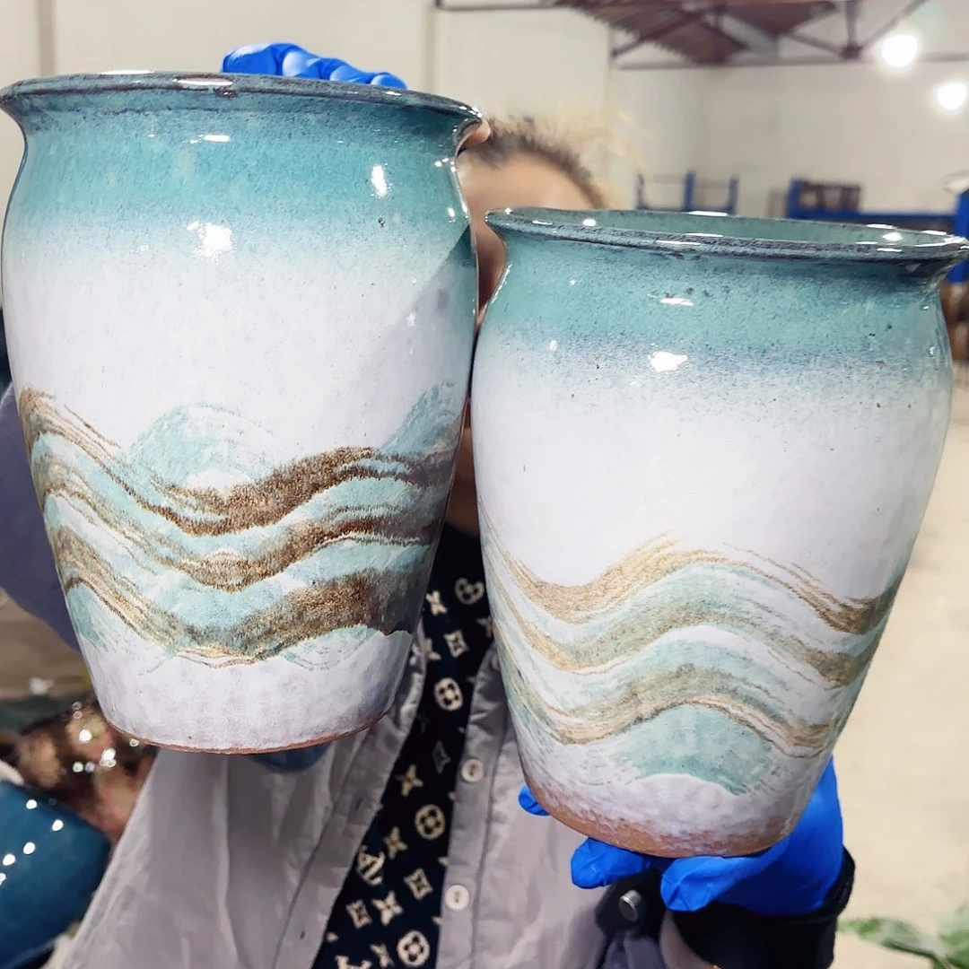 花盆紫砂高24口17 微瑕